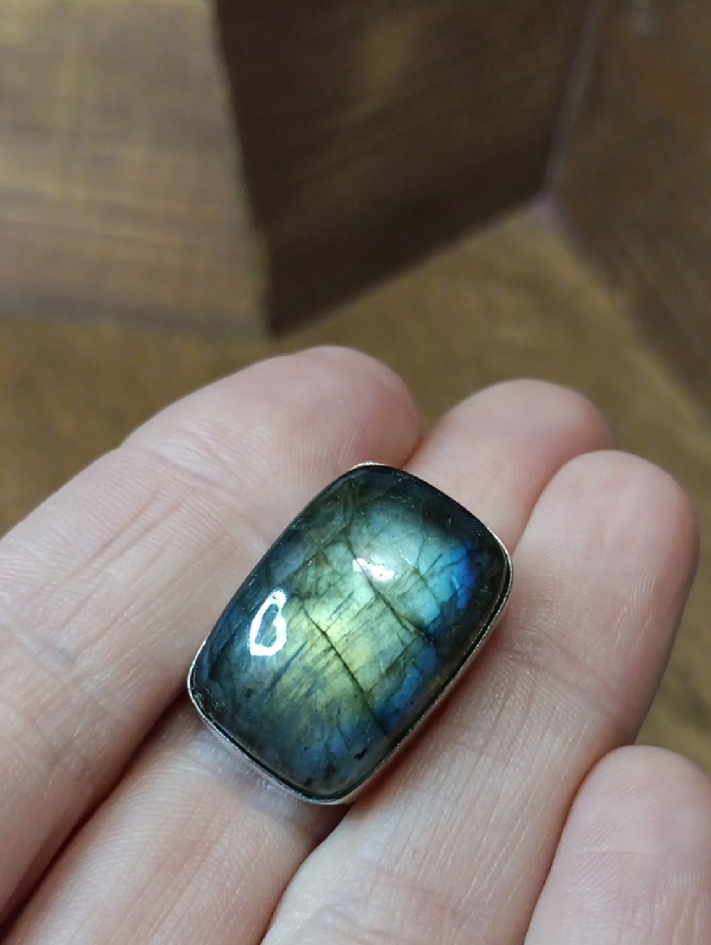 Labradorite Rectangular Ring - Blue-Green Flash - Picture 5 of 5